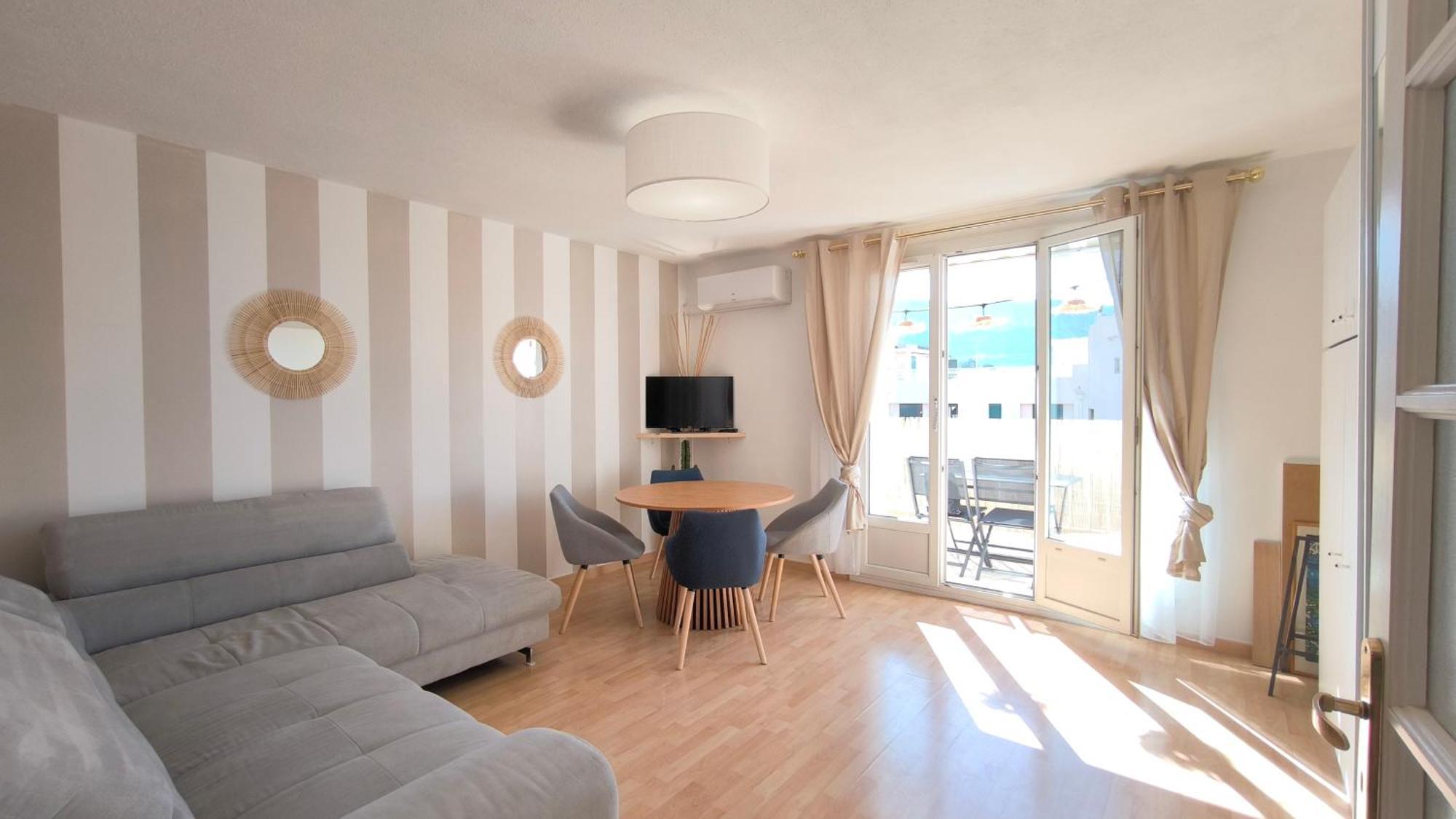 Apartment Puerto - Grand Avec Parking Et Terrasse Vue Port